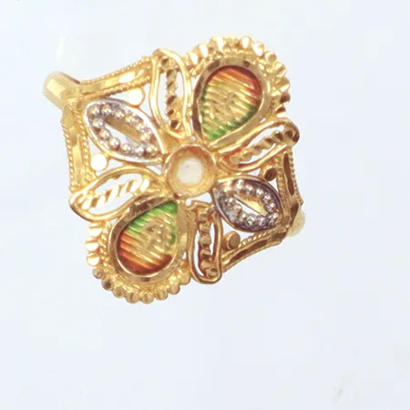 Ring, Ø16¾, ojämn, ostämplad,  21k  Vikt: 1,8 g