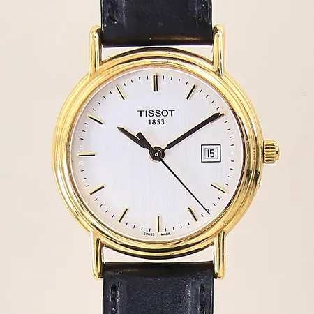 Damur Tissot, 18K, quartz, Ø26mm, datum, läderband, gravyr, smärre slitage på läderband, behov av batteribyte, bruttovikt: 21,1g. 