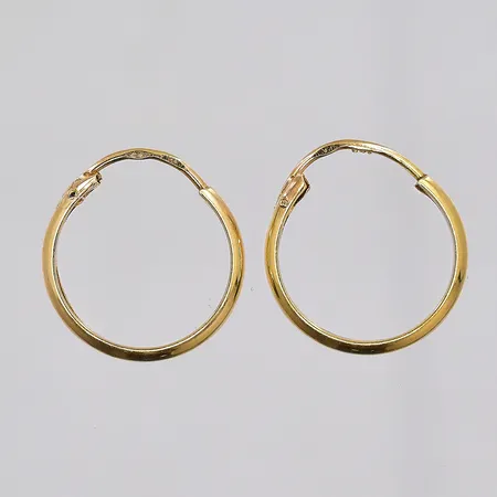 Ett par örhängen, Ø 12,5mm, 18K Vikt: 0,6 g