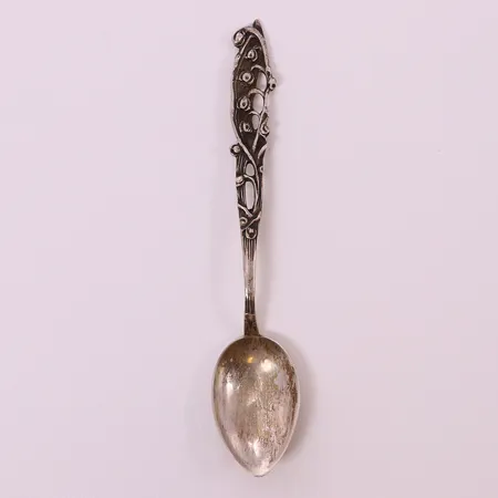 Kaffesked, ca 11cm. 830/1000 silver Vikt: 9,5 g