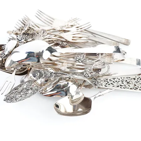 Diverse silverbetick Vikt: 1224 g