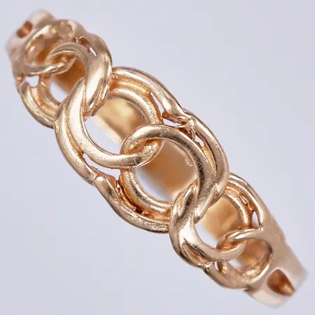 Ring Bismarck, stl:16¾, bredd: ca 4mm, ESM, 18K Vikt: 1,7 g