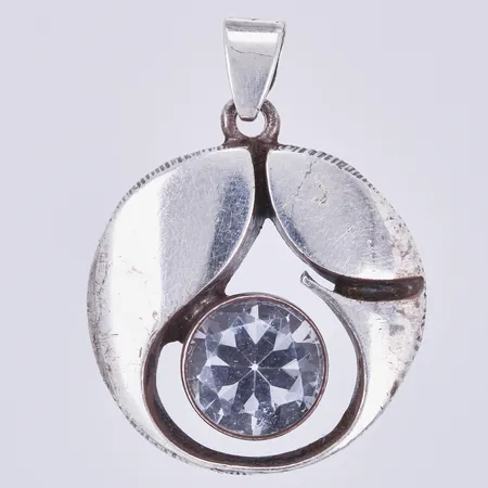 Hänge med bergkristall, Karl Laine, Finnfeelings, längd: ca 3,3cm, bredd: ca 24mm, Finland, 925/1000 silver  Vikt: 5,9 g