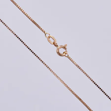 Halskedja Venezia, längd ca 80cm, bredd ca 1mm, GHA, 18K  Vikt: 4,2 g