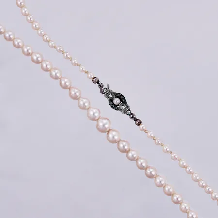Collier med odlade sötvattenpärlor doserat, Ø 3-7mm, lås i silver med odlad pärla & stenar, längd ca 42,5cm Vikt: 0 g