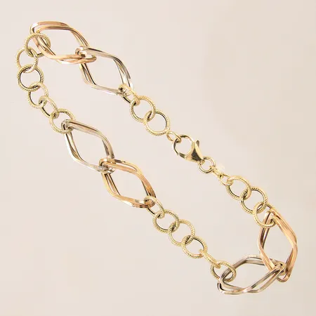 Armband, längd: 20cm, bredd: 9,4-7,3mm, 18K  Vikt: 4 g