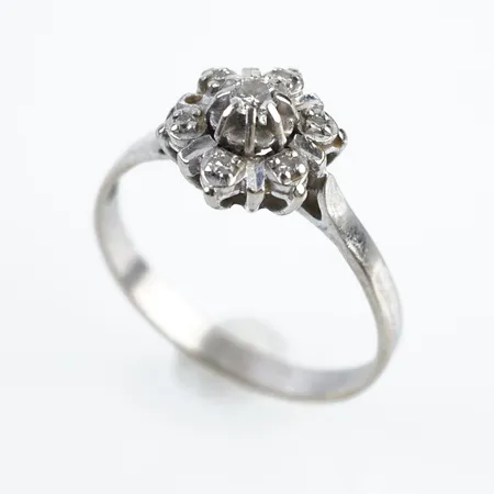 Ring m diamanter, vitguld, stl 19(59), Ø10mm, 18k Vikt: 3,2 g