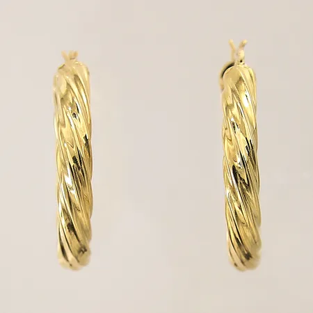 Ett par örhängen creoler, Ø27mm, bredd: 5,4mm, 18K  Vikt: 11,4 g