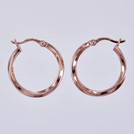 Ett par örhängen Creoler, Ø ca 2cm, bredd ca 2mm, roséförgyllt silver 925/1000  Vikt: 1,9 g