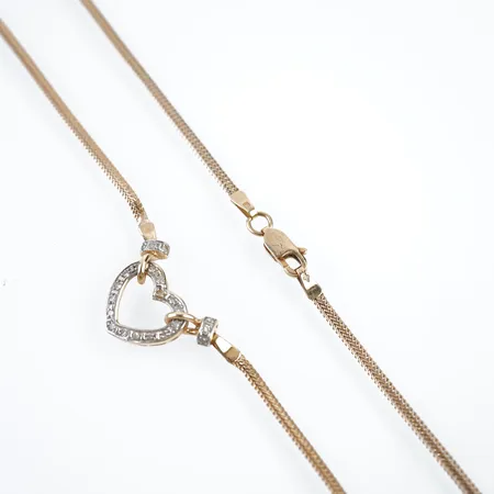 Collier m diamanter, 42cm, bredd 2,5mm, hänge 15mm, 18k Vikt: 6 g