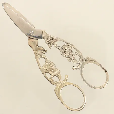 Druvsax, längd 12cm,  blad i rostfritt stål, Gewe Silvervarufabriken Ab, år 1962, silver bruttovikt:  Vikt: 31,2 g