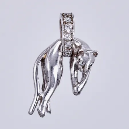 Hänge Puma med vita stenar, längd ca 2,1cm, bredd ca 2-18mm, silver  Vikt: 2,9 g