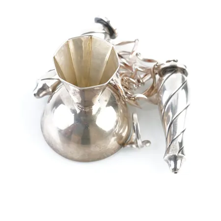 Diverse silver Vikt: 157 g