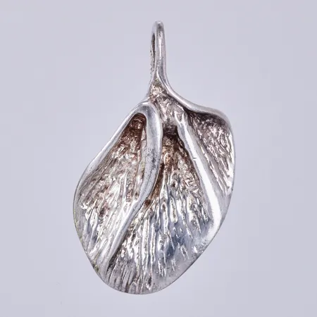 Hänge, längd ca 3cm, bredd ca 18mm, Oriflame International Ab, silver 925/1000 Vikt: 6,3 g