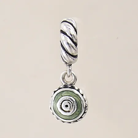 Berlock med grön emalj, Pandora, längd: 22mm, bredd: 9-10,6mm, silver 925/1000 Vikt: 4,2 g