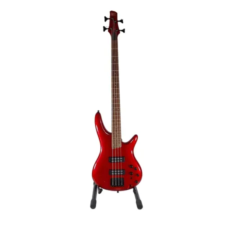 Elbas SR300EB Ibanez Candyred med softcase (fläckigt), något mindre märke i lacken - överlag i fint skick, endast avhämtning på kontoret i Kristianstad under ordinarie öppettider, kostnadsfri lagerhållning upp till en månad,  Vikt: 0 g Specialfrakt, kontakta pantbankskontoret för mer information.