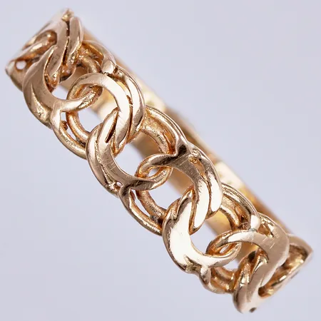 Ring Bismarck, stl 19, bredd ca 3-5mm, Evir Guldvaruaktiebolaget, 18K  Vikt: 2,7 g