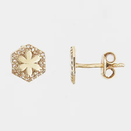 Ett par örhängen med vita stenar, Ø7mm, 14K guld. Vikt: 1 g