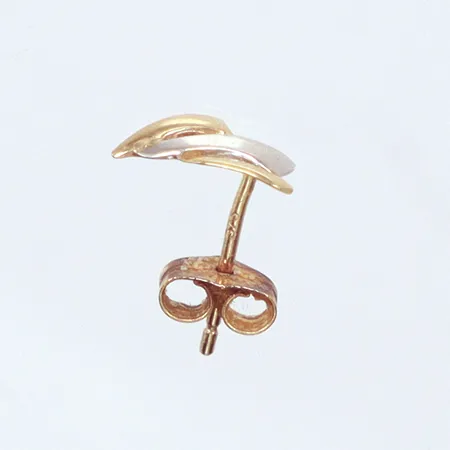 Ett udda örhänge, tvåfärgat, Ø7,8mm, 18K  Vikt: 0,2 g