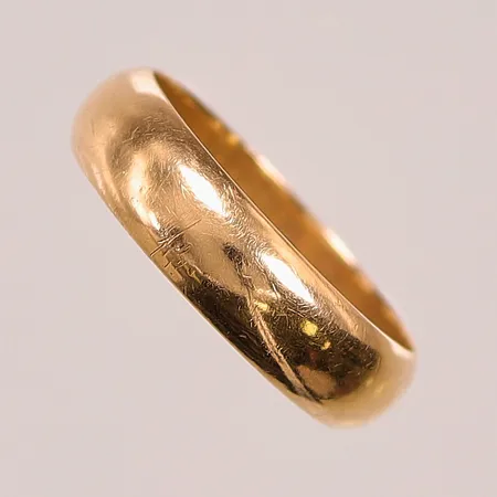 Ring, Ø18¾, bredd:5mm, gravyr, 18K 5,7g.