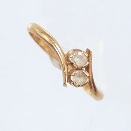 Ring, vita stenar, Ø18½, 18K Vikt: 2 g