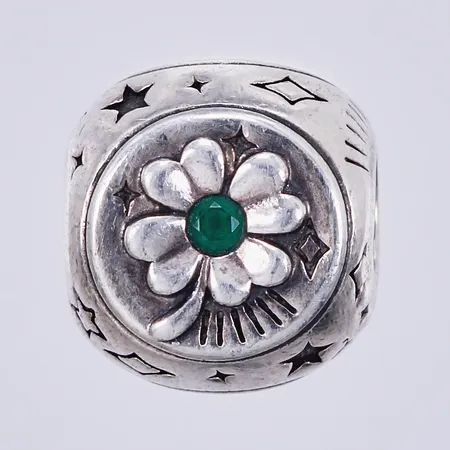 Berlock, Ø 9mm, ostämplad silver Vikt: 3,5 g