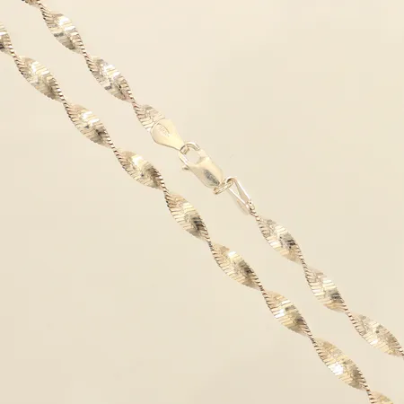 Collier, längd 45cm, bredd 4,2mm, 925/1000 silver  Vikt: 9,3 g