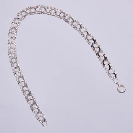 Armband Bismarck, längd ca 18cm, bredd ca 6mm, 925/1000 silver Vikt: 7,3 g