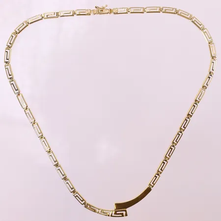 Collier, längd 41cm, bredd 4-12mm, halvstelt, 14K.  Vikt: 11,8 g