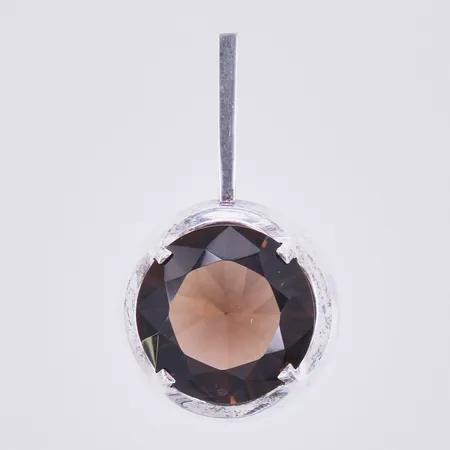 Hänge med Rökkvarts, Matti J Hyvärinen, längd ca 5cm, bredd ca 2,8mm, Made in Finland, Turku år 1974, silver 925/1000 Vikt: 14 g