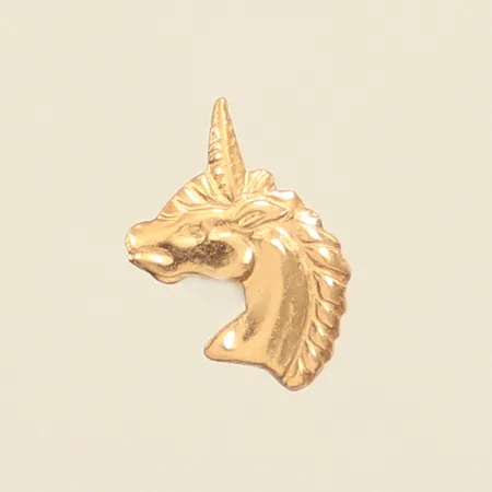 Udda örhänge, enhörning, längd 10mm, saknar snurrebuss, 14K  Vikt: 0,1 g