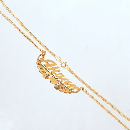 Collier, längd 43cm, bredd 16,7mm, namn, 21K Vikt: 7,5 g