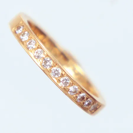 Ring, Ø17½, diamanter 11x0,02ct, gravyr, 18K Vikt: 4 g