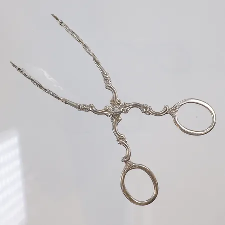 Kaktång längd 14cm, GEWE Malmö, silver 830/1000 Vikt: 36,3 g