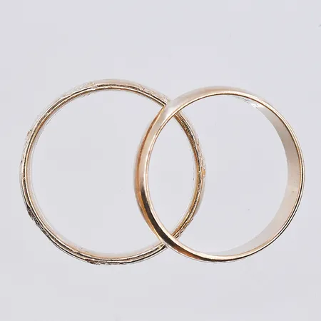 Diverse guld 18K  Vikt: 10,6 g