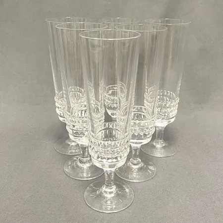 Sex champagneglas, "Silvia", glas, formgivna av Ingeborg Lundin för Orrefors, höjd ca 17cm.  Skickas med postpaket.