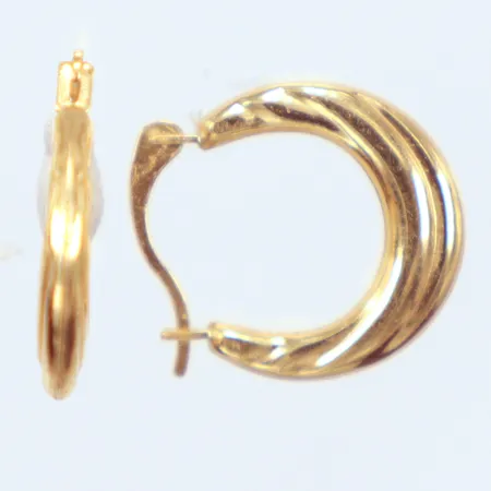 Ett par örhängen Creoler, Ø13,5mm, 18K  Vikt: 0,7 g