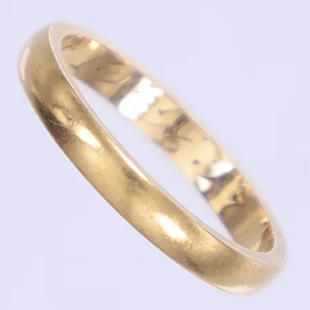 Ring, slät, stl 16½, bredd 2,5mm, gravyr, 18K Vikt: 2,7 g