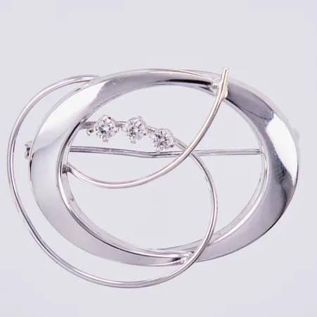 Brosch med vita stenar, längd ca 3cm, bredd ca 40mm, K&L, silver 835/1000 Vikt: 4,8 g