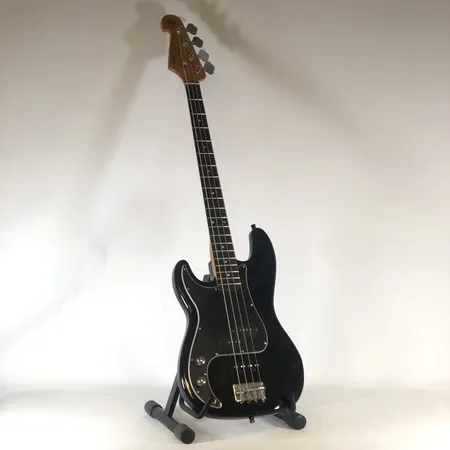 Elbas SX VTG Series Custom Handmade, serienummer 20738909, vänsterhänt men strängad för att spelas som högerhänt, mindre bruksslitage, i mjukt fodral Skickas med Bussgods eller PostNord