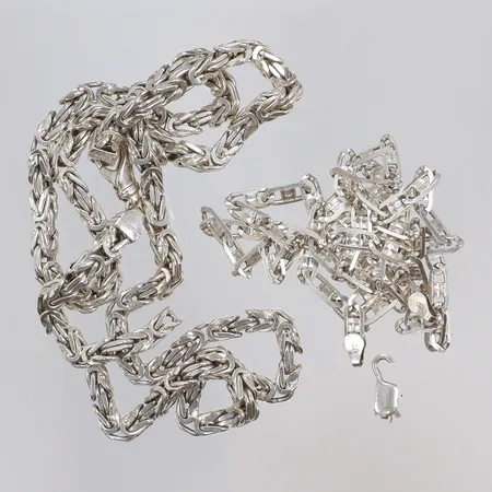 Diverse silver, defekt 925/1000 Vikt: 57,3 g