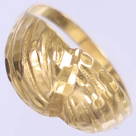 Ring, stl 17½, bredd 2-10mm, bucklig, 21K Vikt: 2,3 g