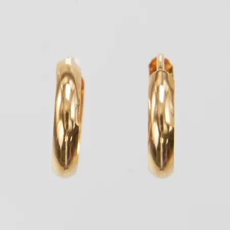 Ett par örhängen Creoler, Ø 11mm, bredd 2,5mm, GHA, 18K Vikt: 0,4 g