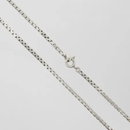 Kedja, längd ca 51,5cm, bredd 2,5mm, 925/1000 silver Vikt: 15,3 g