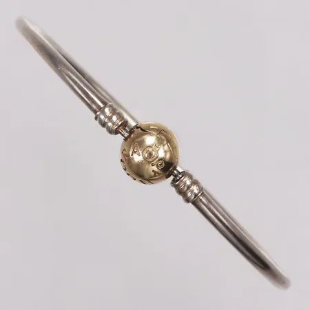 Armring, Pandora, Ø68mm, bredd 3mm, silver 925/1000, guldlås i 14K Vikt: 9,5 g