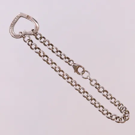Armband med integrerat hjärta och vit sten, ca 19cm, bredd 5-14,5mm. GHA. 925/1000 silver Vikt: 8,4 g