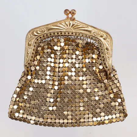 Portmonnä i pläterad metall 7,5x8cm, omkring 1900-talets mitt 