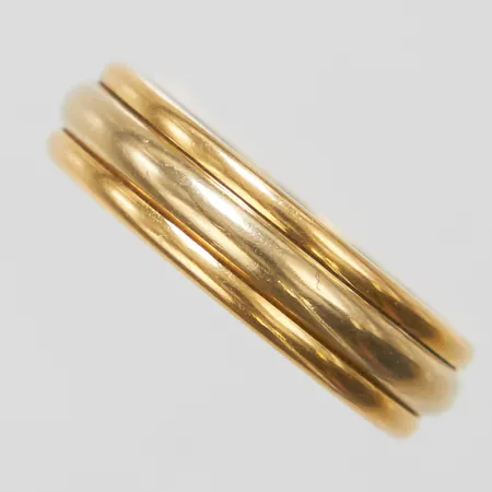 Ring, tvåfärgad, stl 16½, bredd 5mm, gravyr, behöver omrodieras, 18K Vikt: 5,3 g