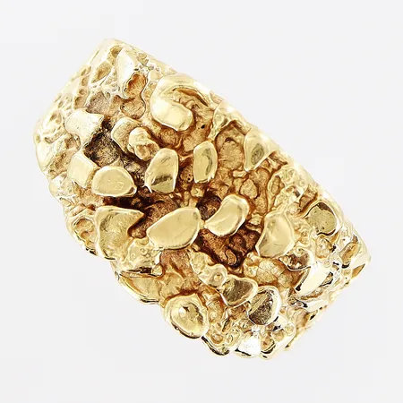 Ring, stl 23½, bredd 5-15mm, 18K.  Vikt: 15 g