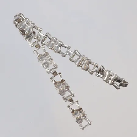 Armband Alton, mönstrat med fjärilar 15cm bredd 8mm Falköping 1953, silver 830/1000 Vikt: 6 g